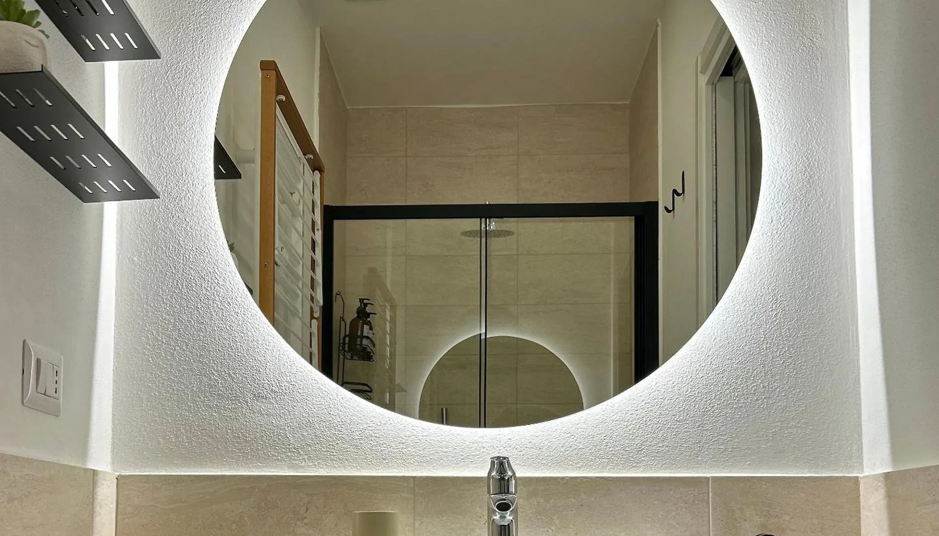Navigli-Bocconi - Peque Home, Wi-Fi Milan Italy